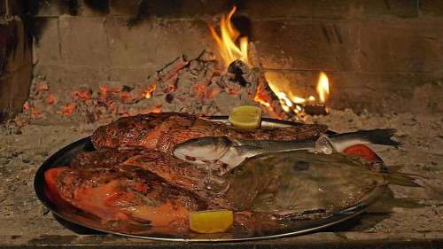 villa_ajduk_podstrana_fish_food